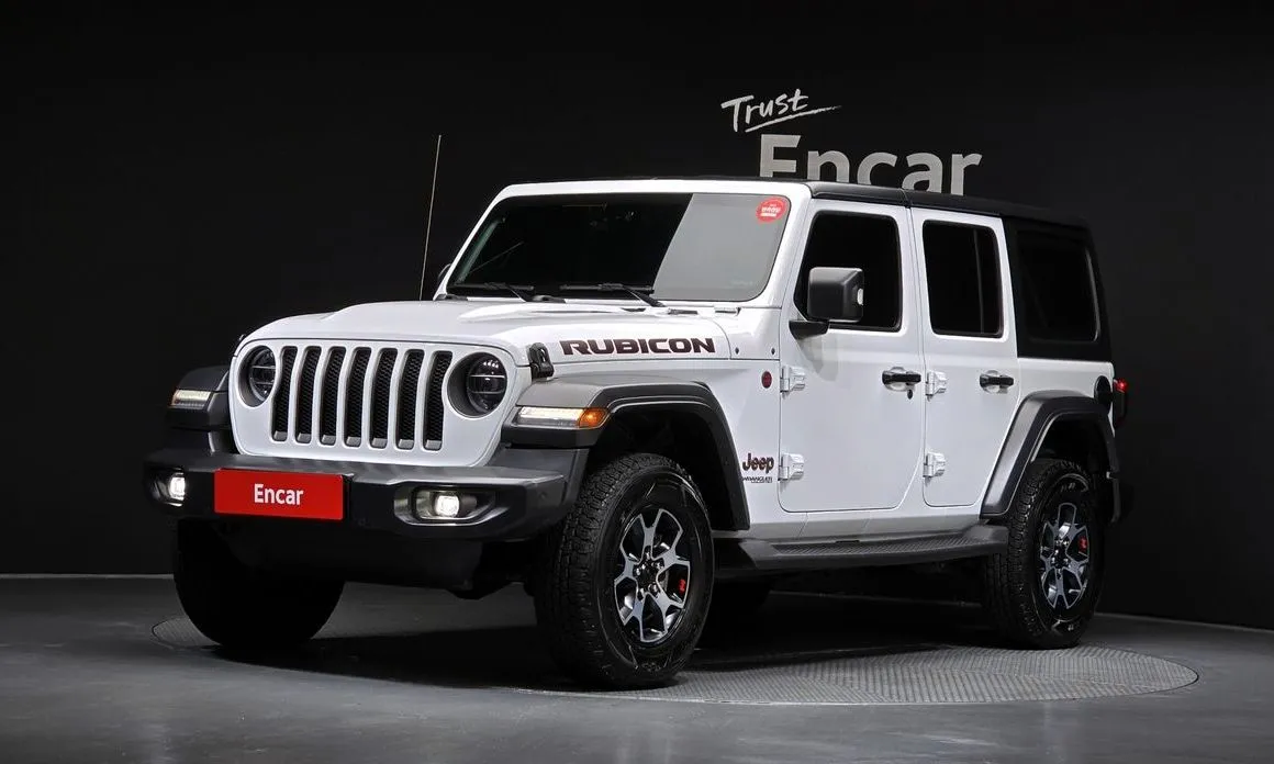 Jeep Wrangler — фото 1