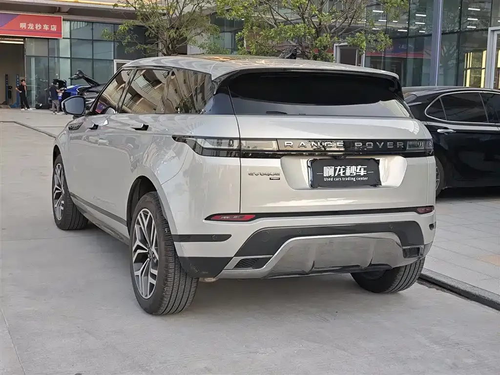 Land Rover Evoque — фото 5