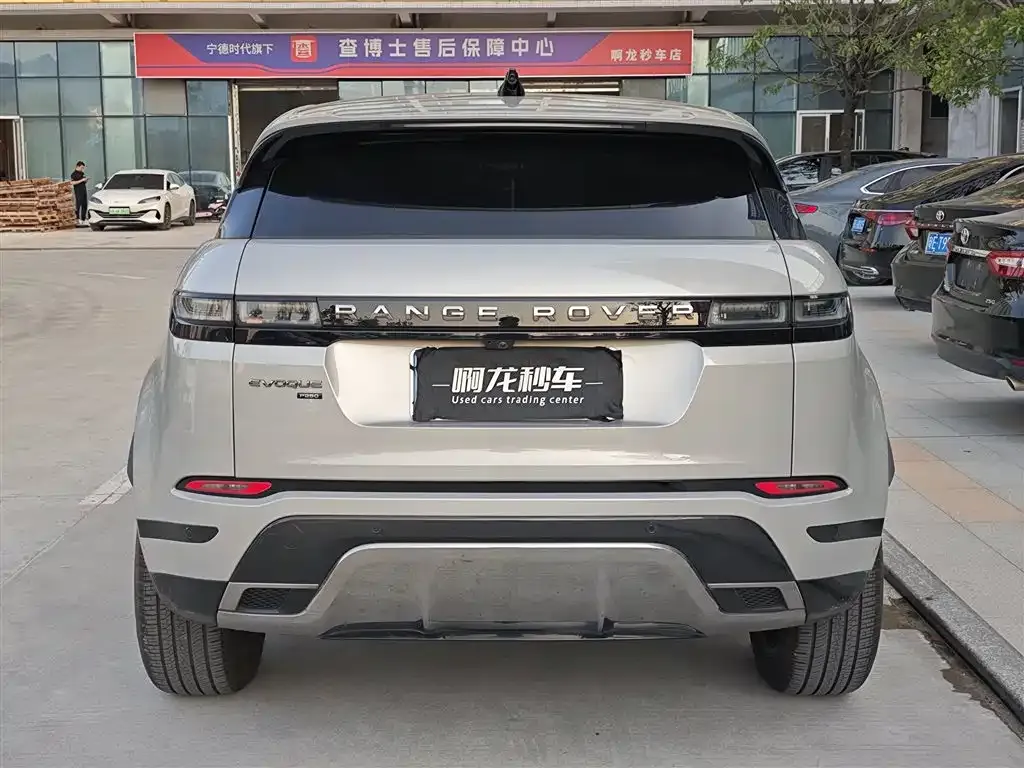 Land Rover Evoque — фото 8