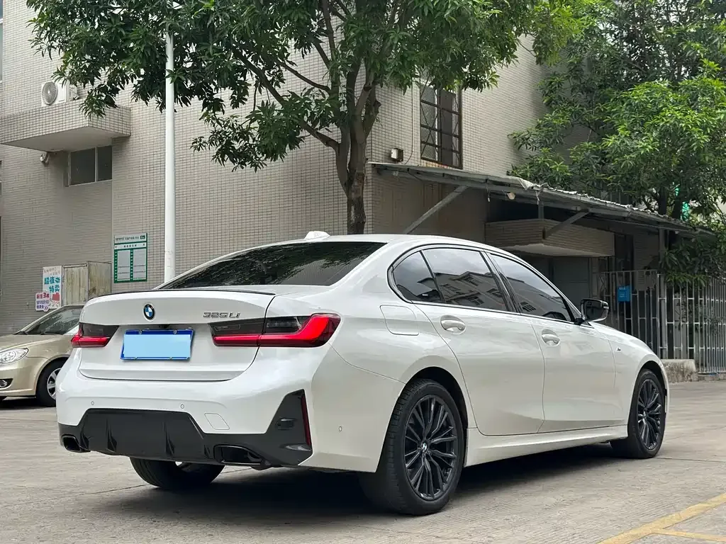 BMW 3 Series — фото 10