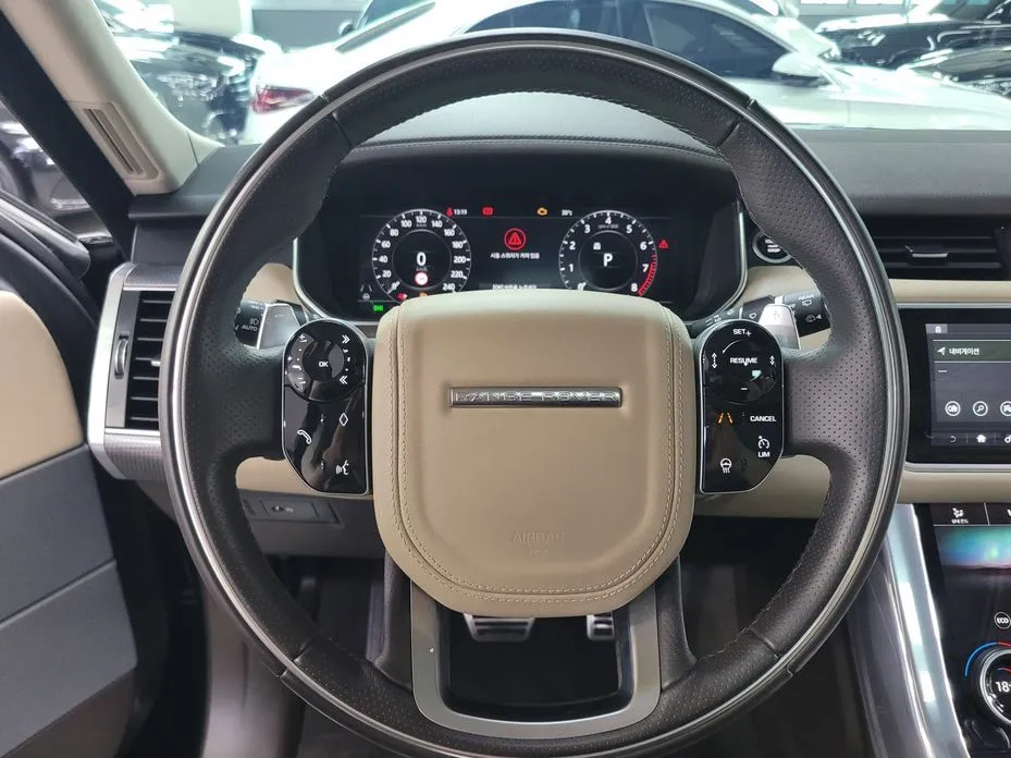 Land Rover Range Rover Sport — фото 10
