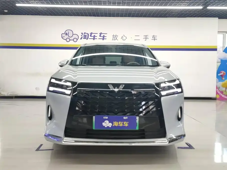 Wuling Xingguang 730 New Energy — фото 3