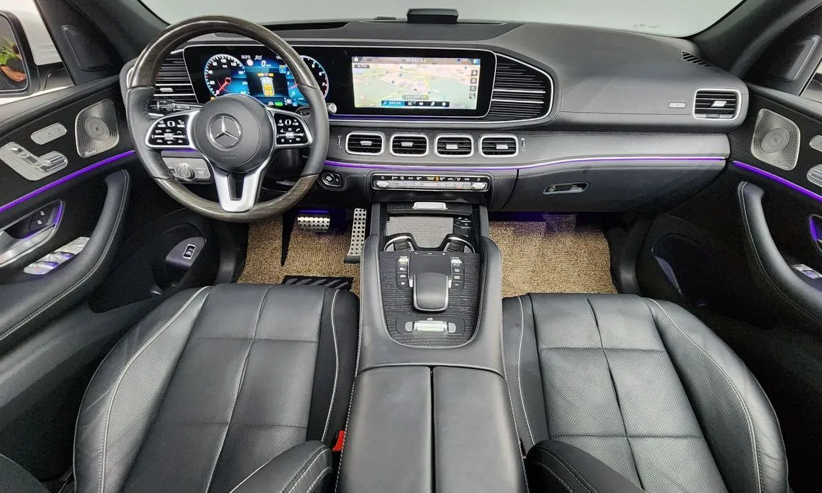 Mercedes-Benz GLS-Class — фото 9