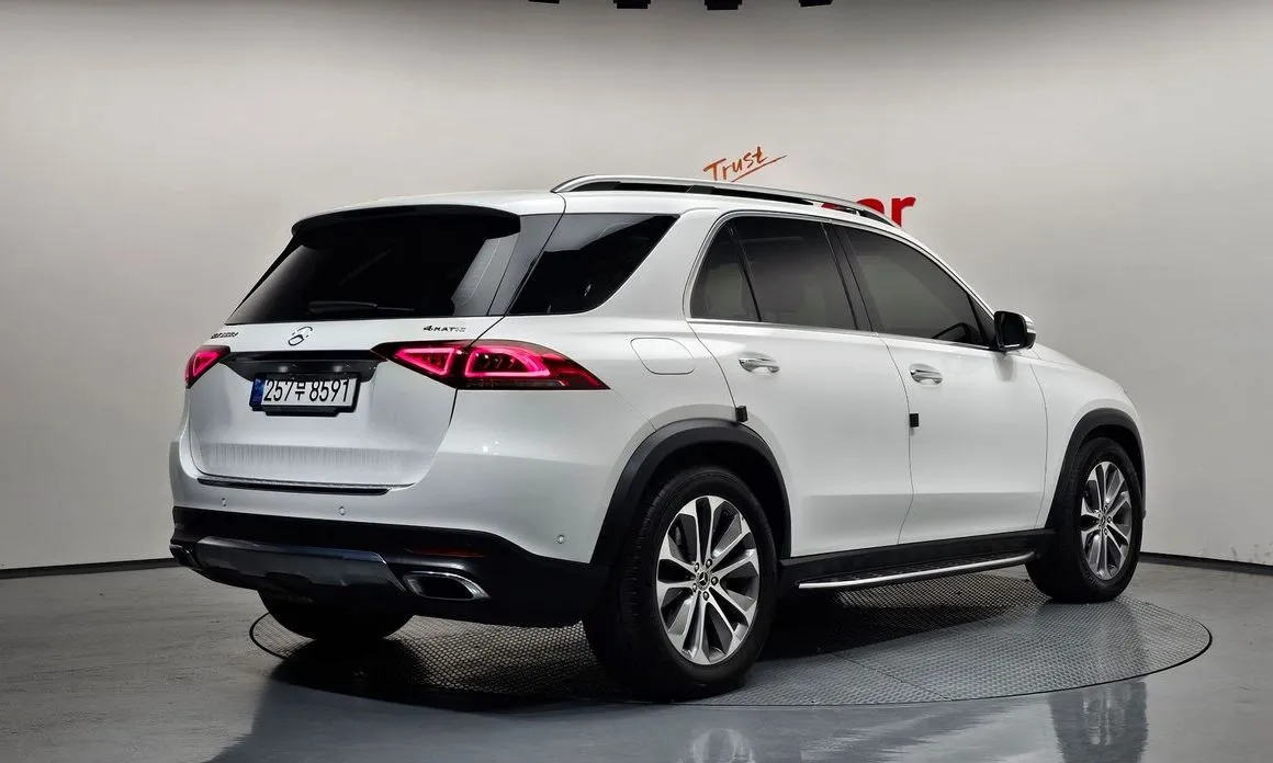 Mercedes-Benz GLE-Class — фото 3