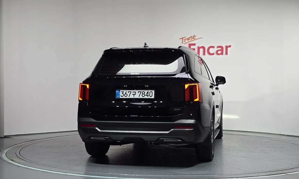 Kia Sorento — фото 3