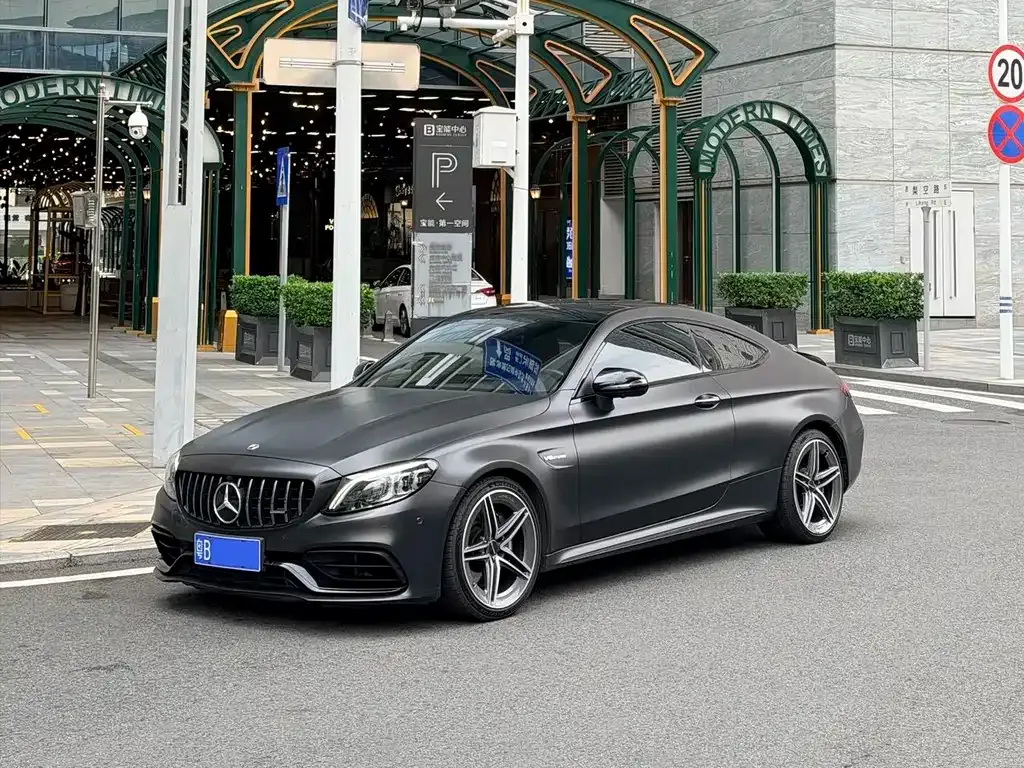 Mercedes-Benz C-Class AMG — фото 1