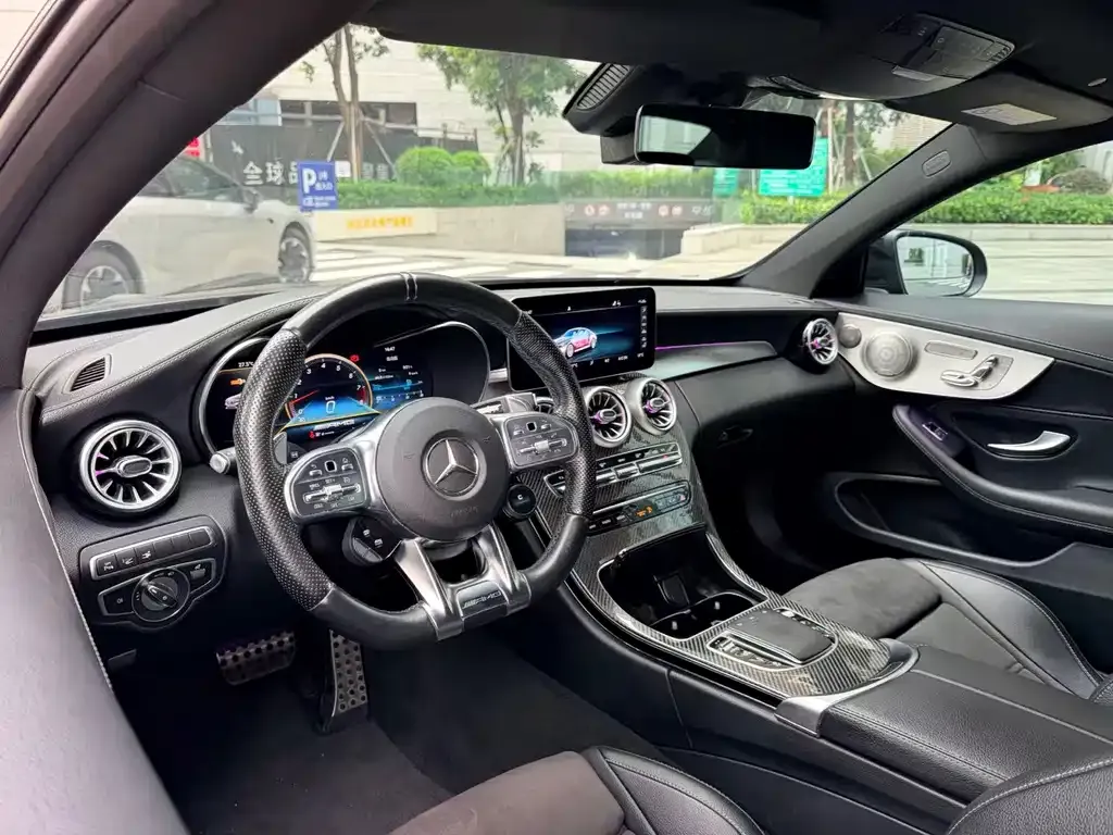 Mercedes-Benz C-Class AMG — фото 6