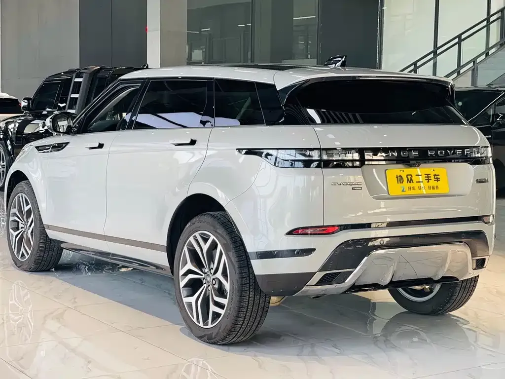 Land Rover Evoque — фото 5