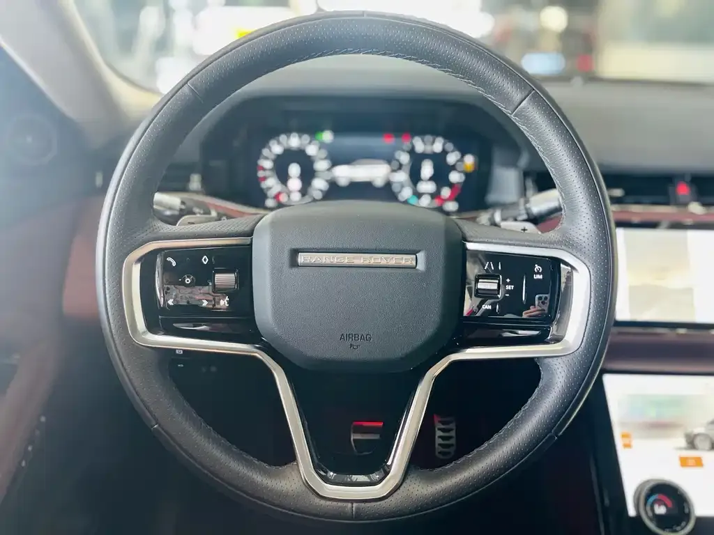 Land Rover Evoque — фото 9