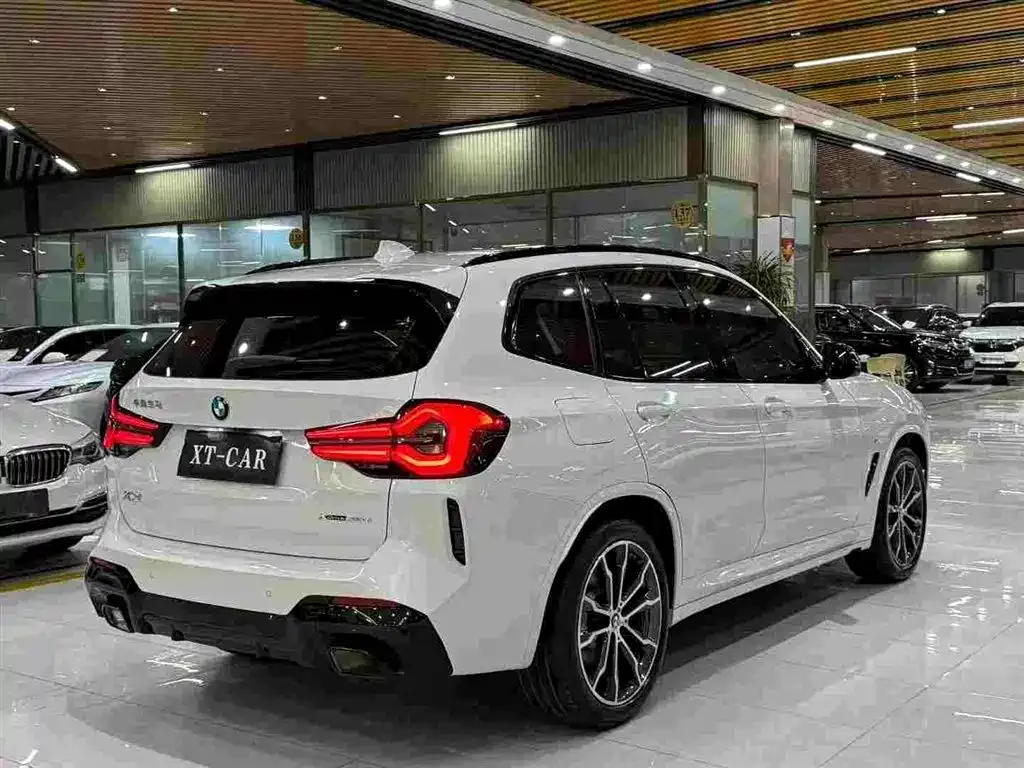 BMW X3 — фото 9