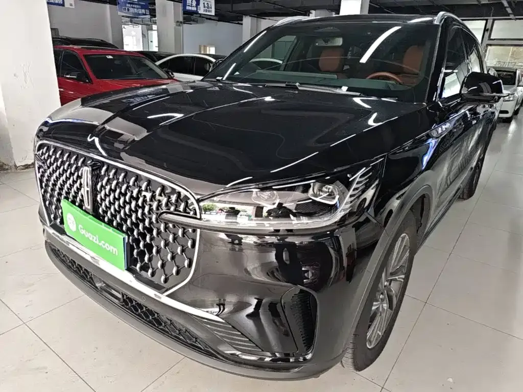 Lincoln Aviator — фото 1