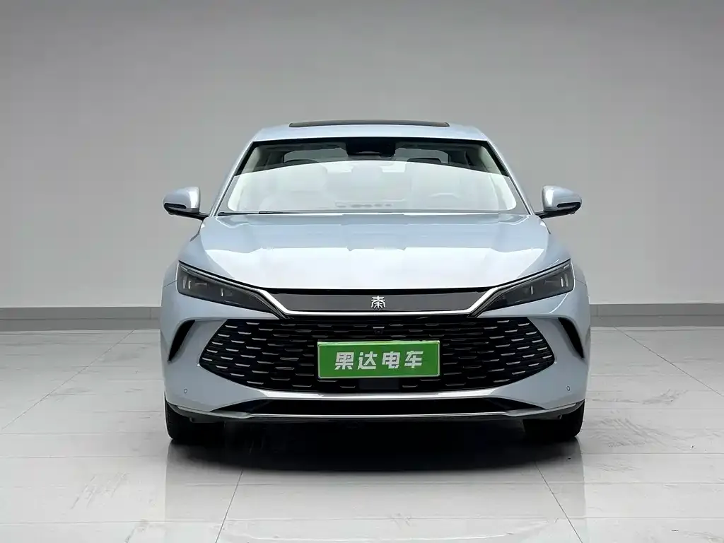 BYD Qin L — фото 5