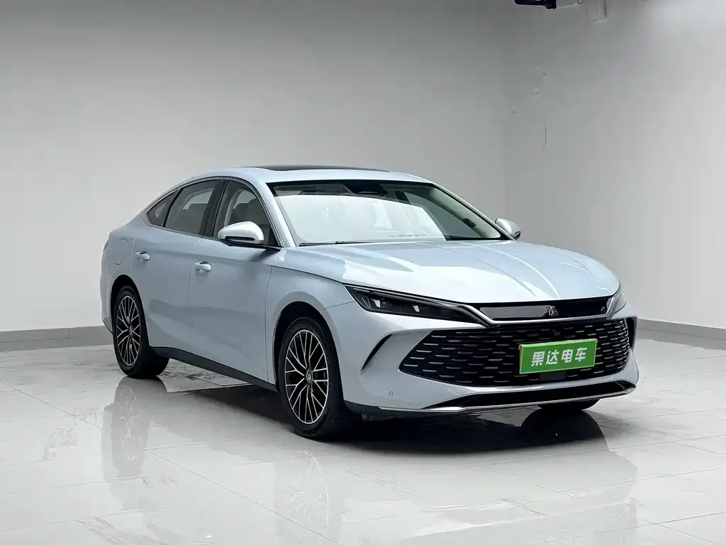 BYD Qin L — фото 6