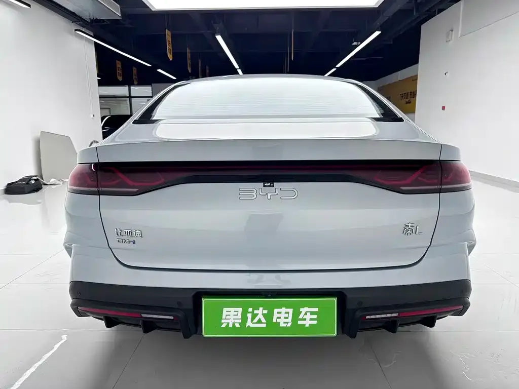 BYD Qin L — фото 2