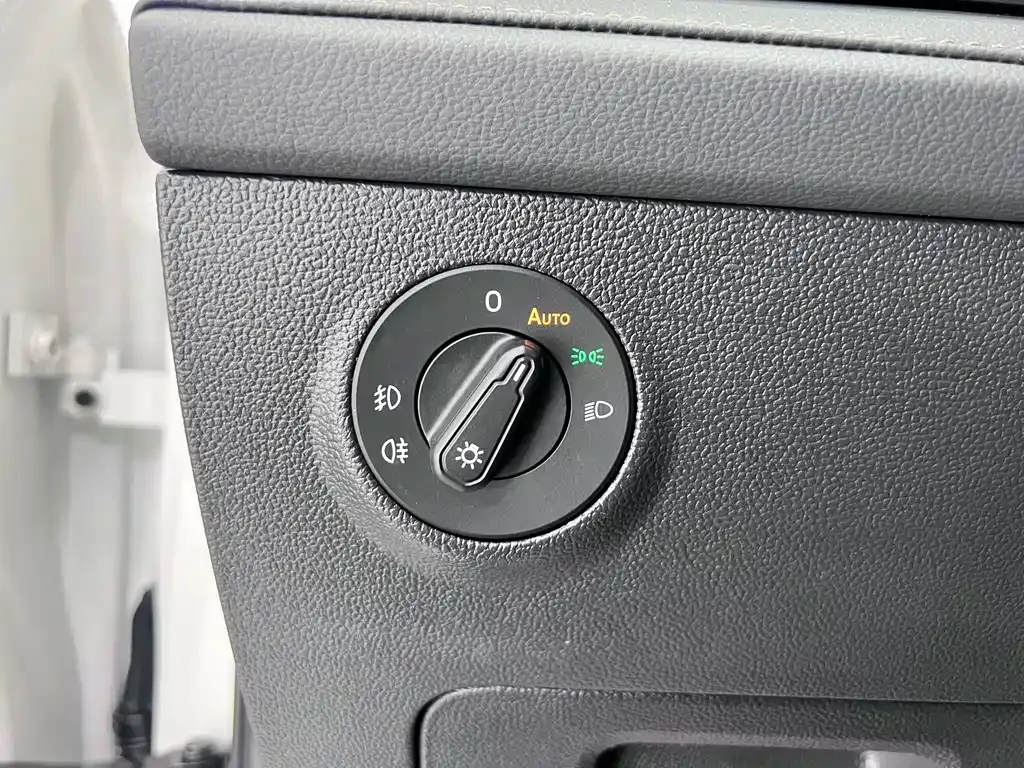 Volkswagen Tharu — фото 7