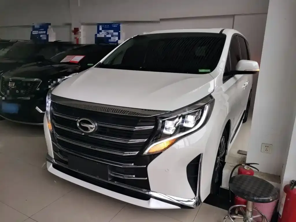 GAC Motor Trumpchi M8 — фото 1