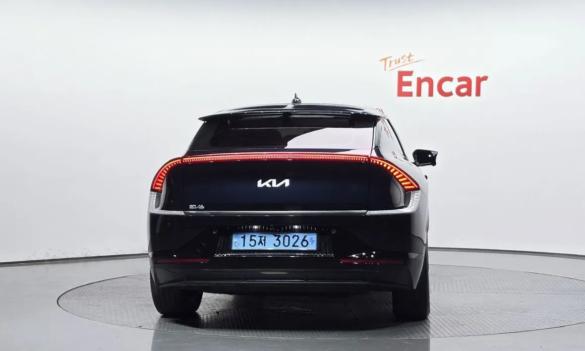 Kia EV6 — фото 3