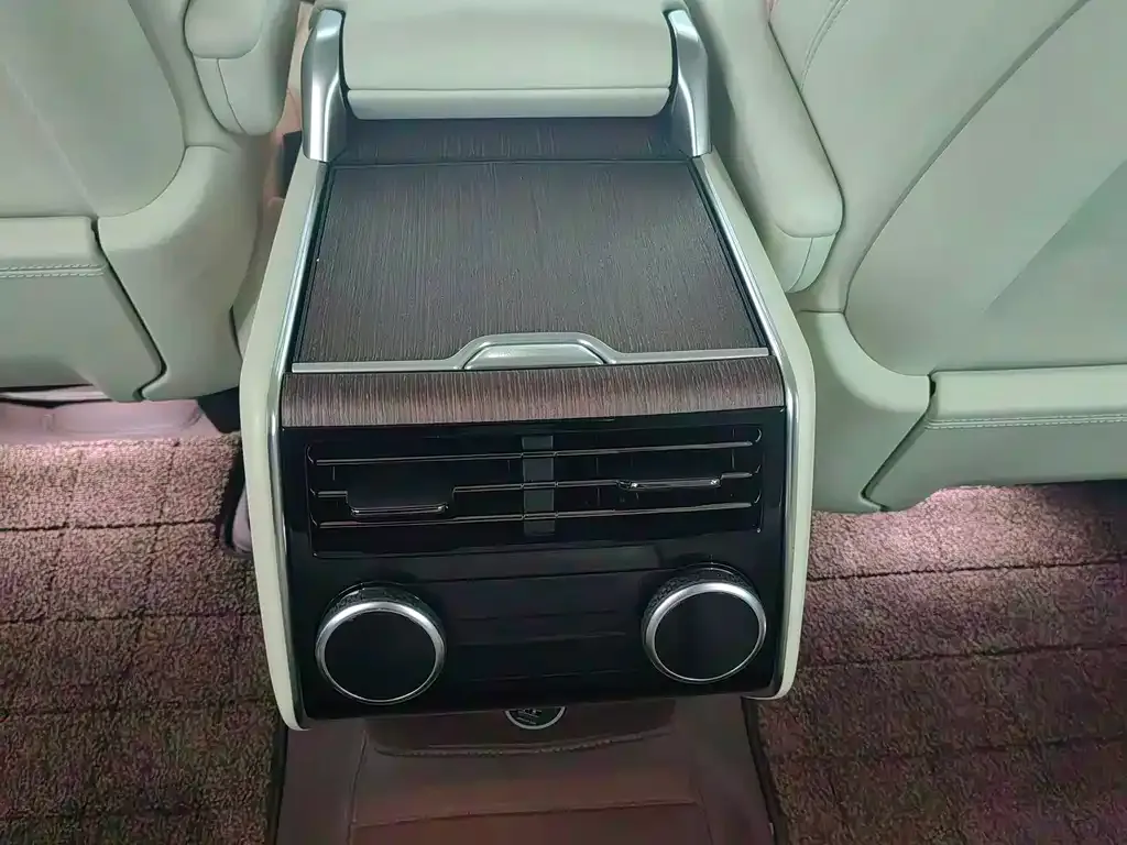 Land Rover Range Rover — фото 10