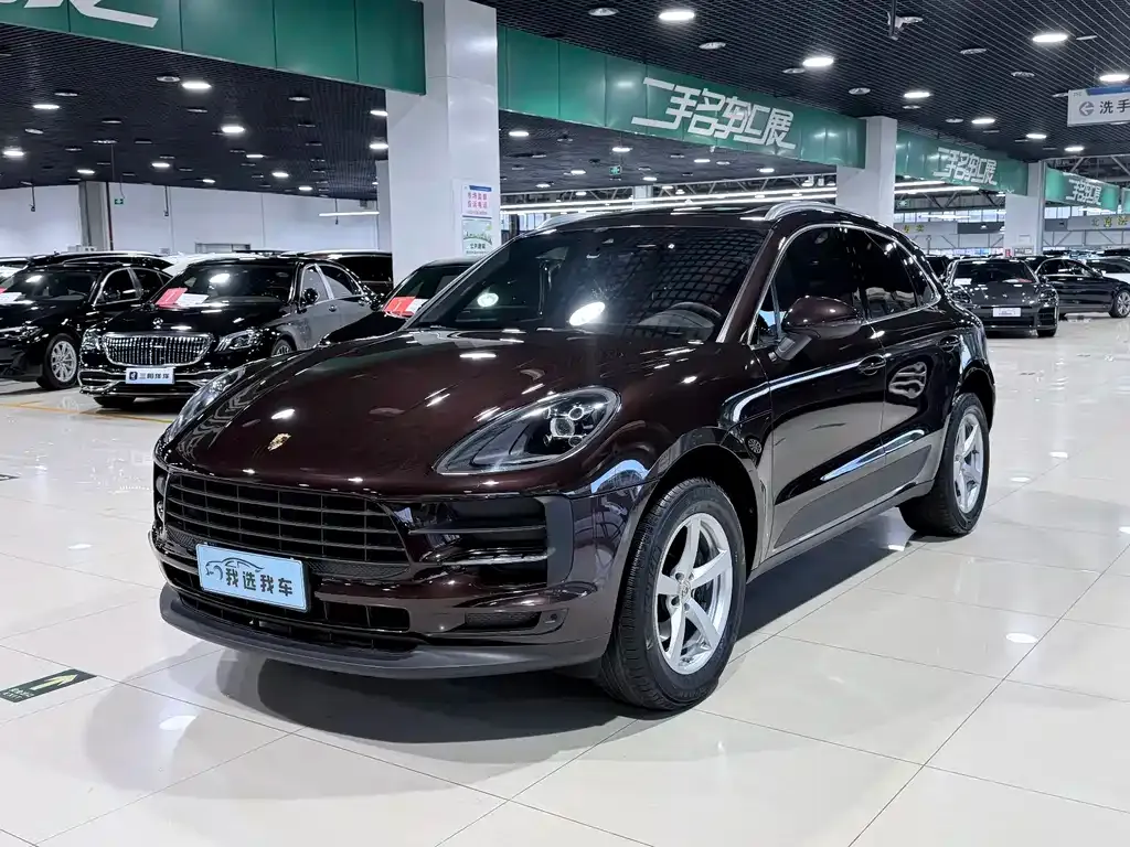 Porsche Macan — фото 1
