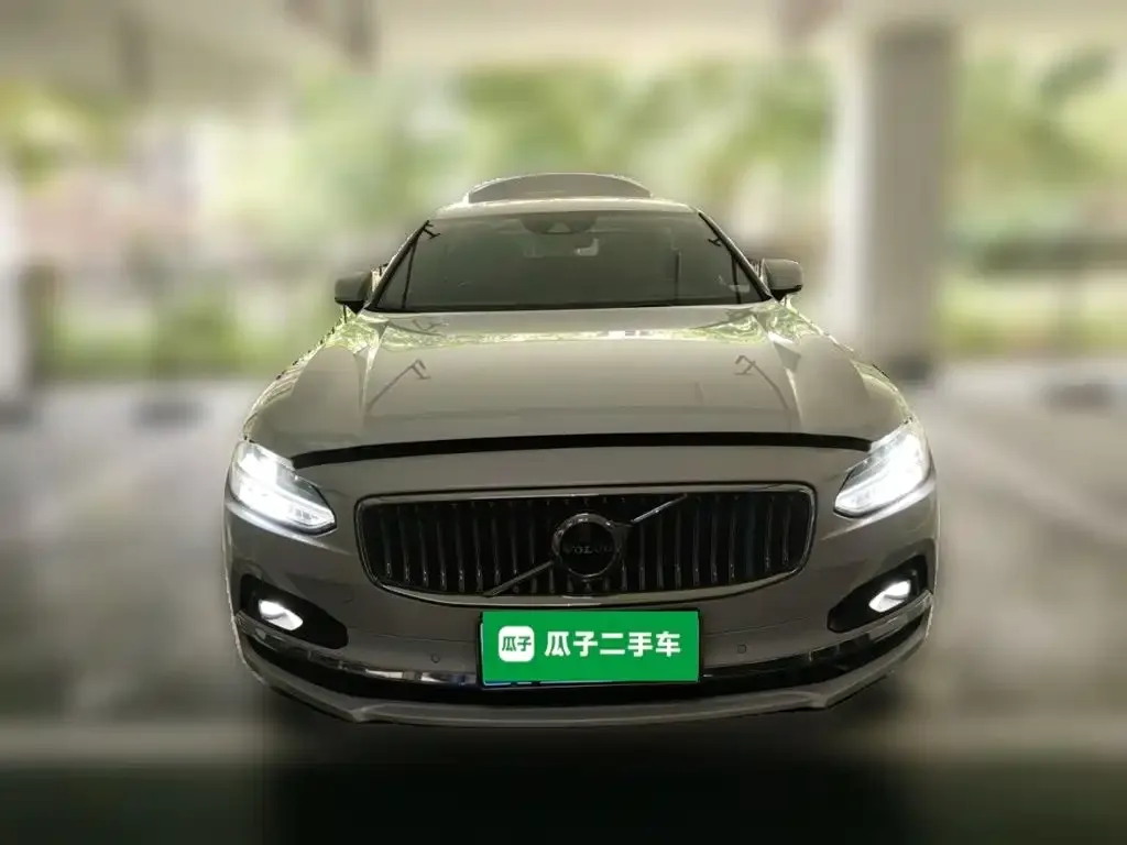 Volvo S90 — фото 7