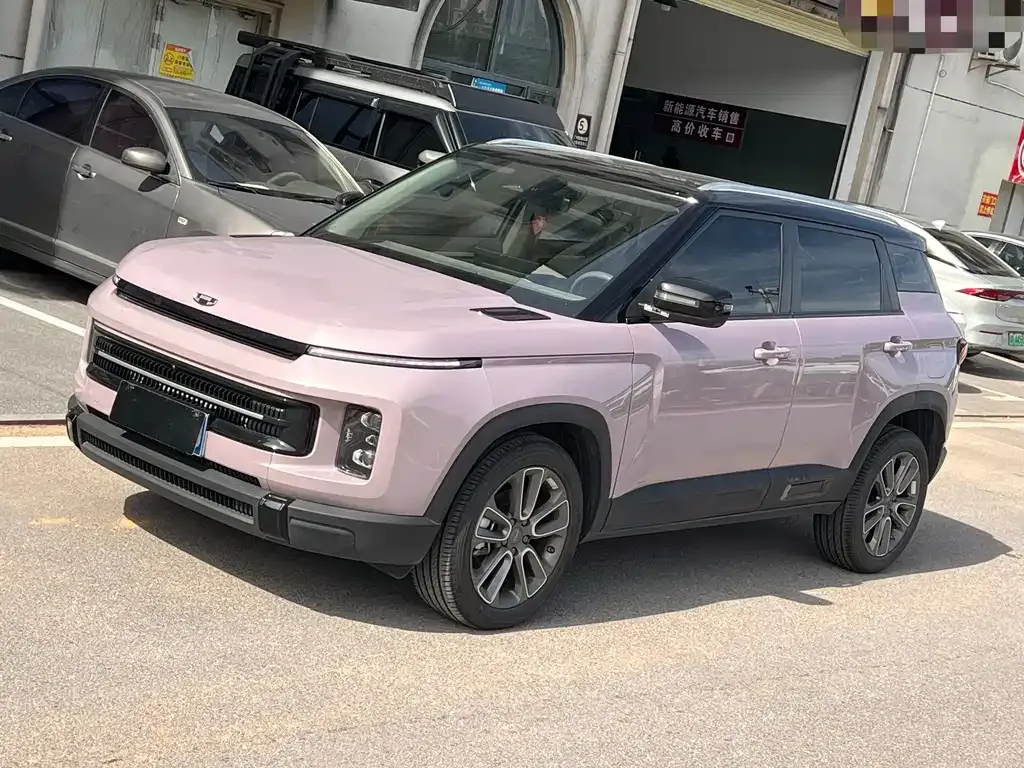 Geely Icon — фото 1
