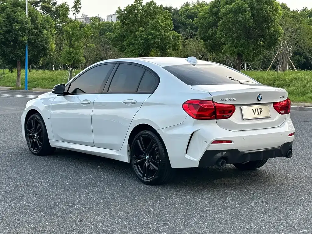 BMW 1 Series — фото 9