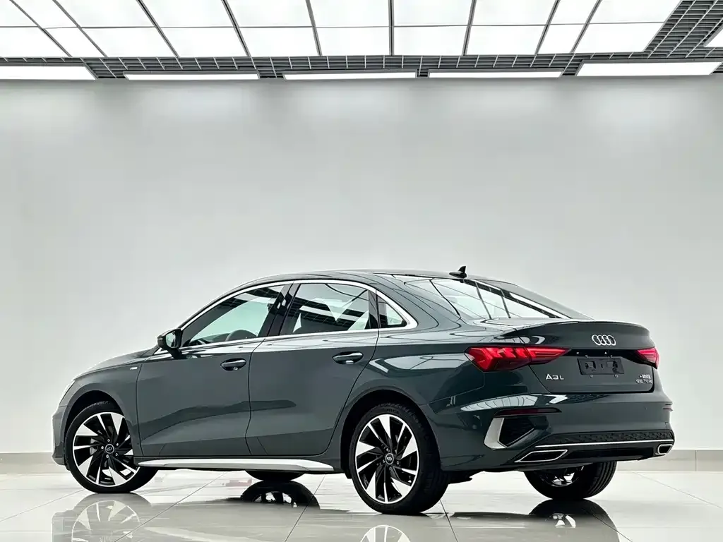 Audi A3 — фото 6