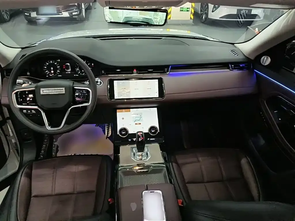 Land Rover Evoque — фото 7