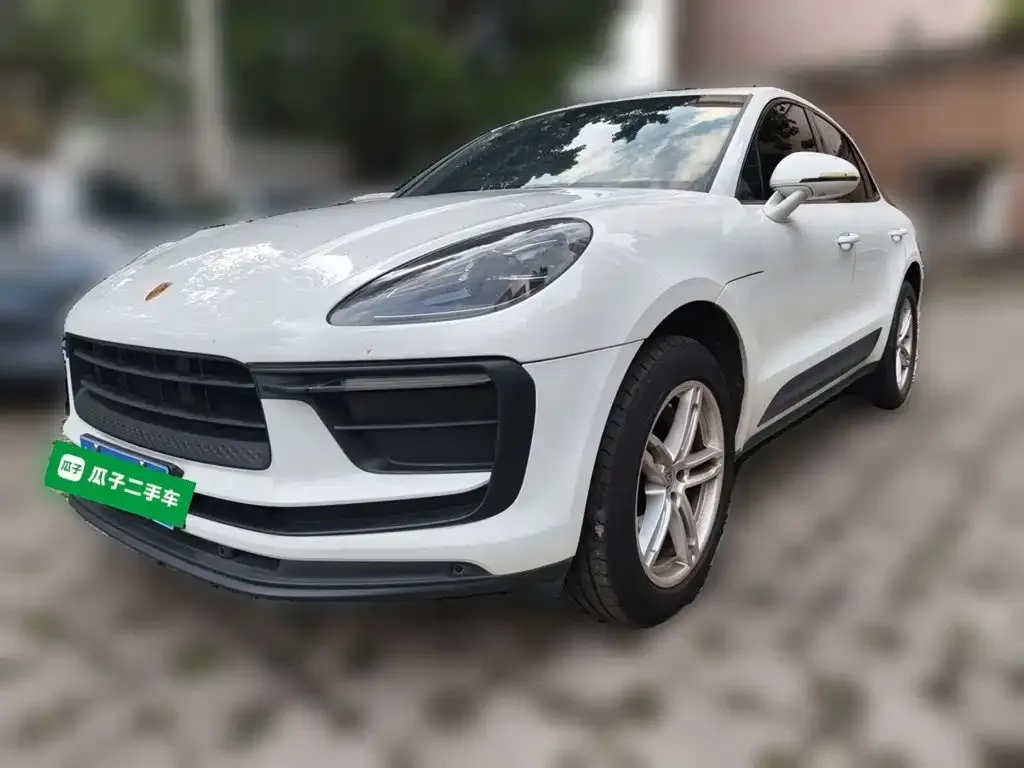 Porsche Macan — фото 1