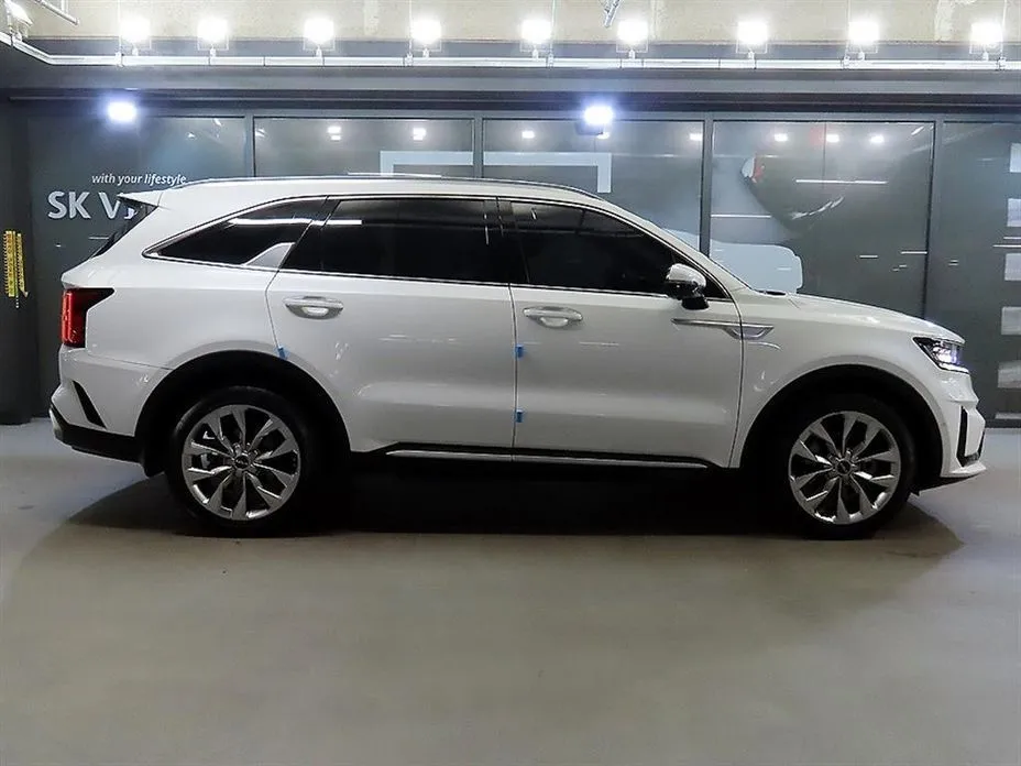 Kia Sorento — фото 5