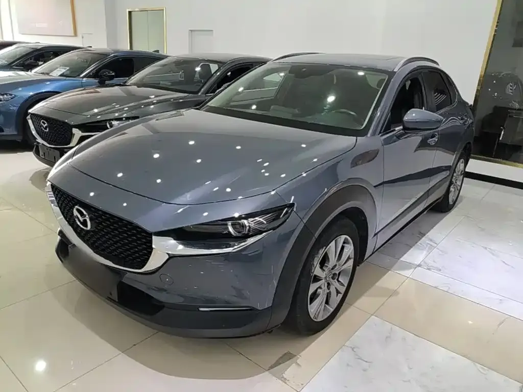 Mazda CX-30 — фото 1
