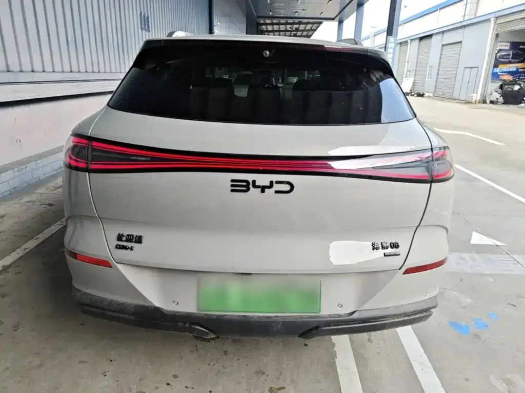 BYD Sealion 06 — фото 10