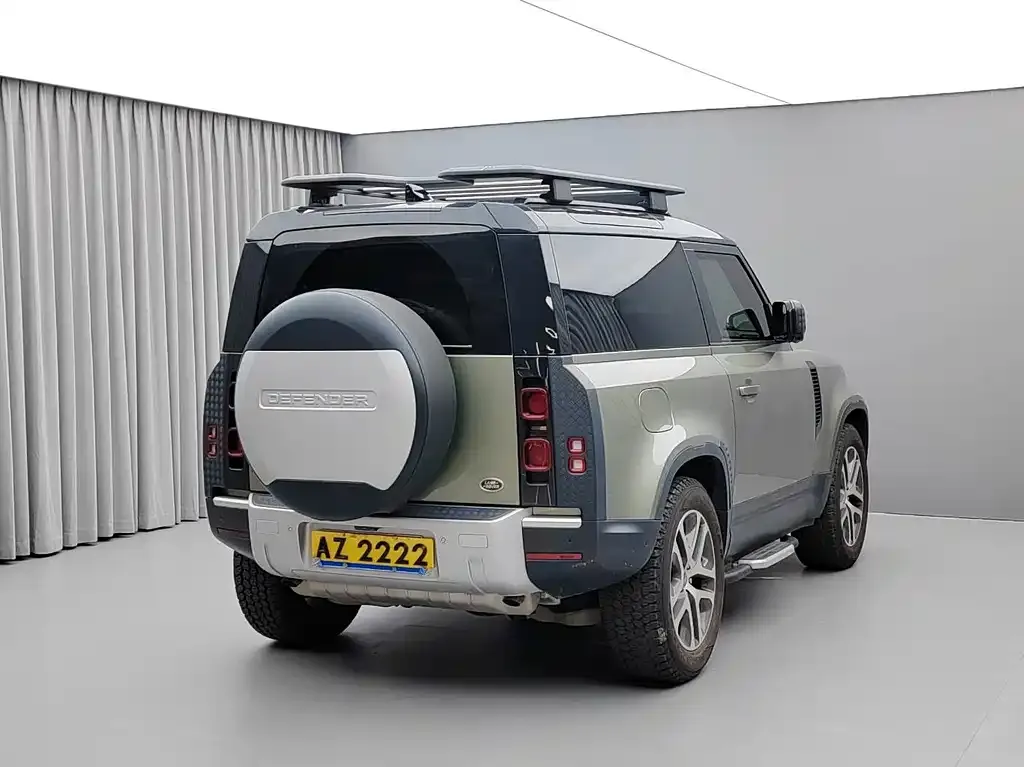 Land Rover Defender — фото 8