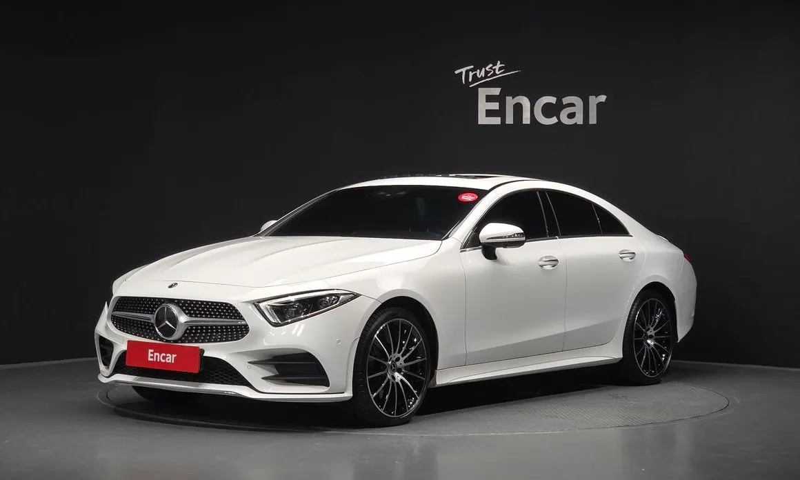 Mercedes-Benz CLS-Class — фото 1