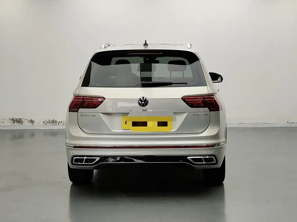 Volkswagen Tiguan L — фото 7