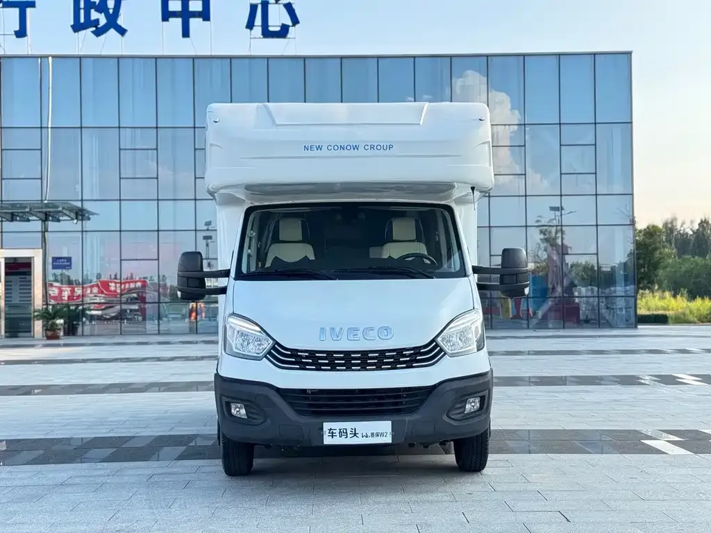 IVECO Ousheng — фото 4