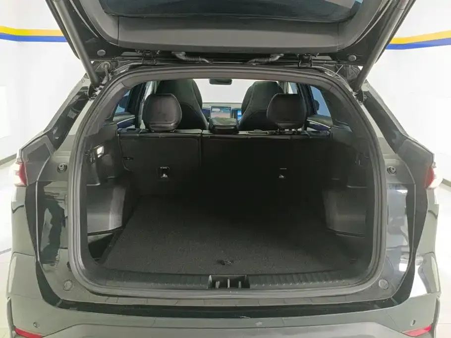 Geely Galaxy L7 — фото 8
