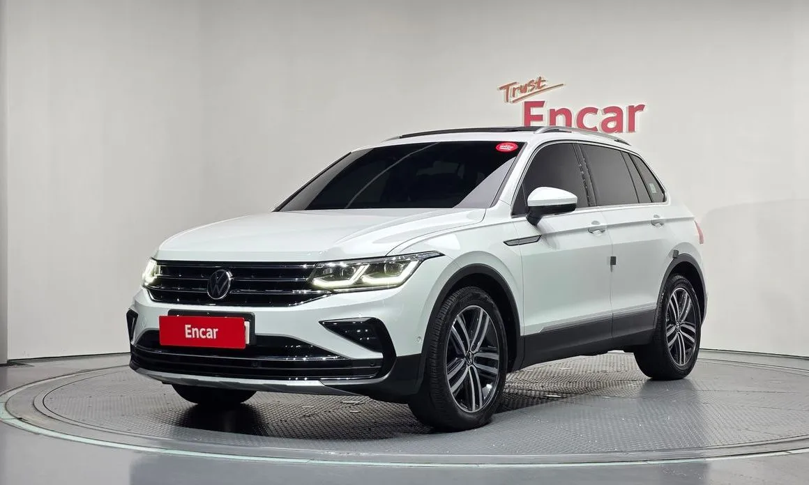 Volkswagen Tiguan — фото 1