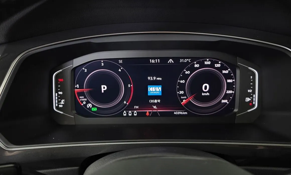 Volkswagen Tiguan — фото 4