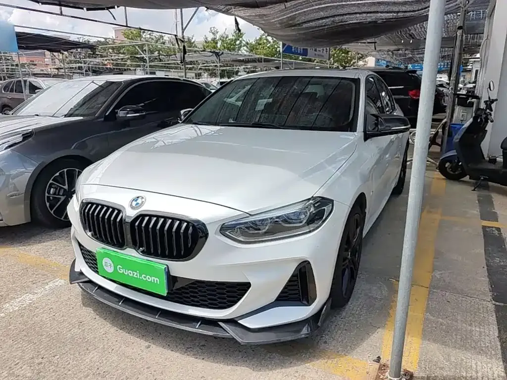 BMW 1 Series — фото 1