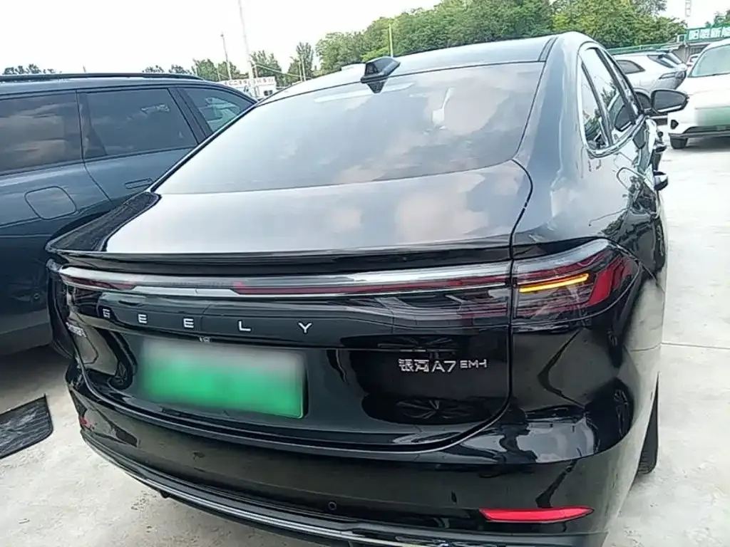Geely Galaxy A7 EM — фото 7