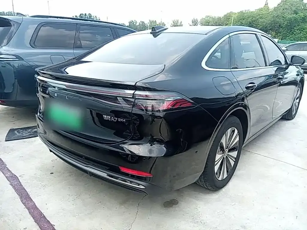 Geely Galaxy A7 EM — фото 4