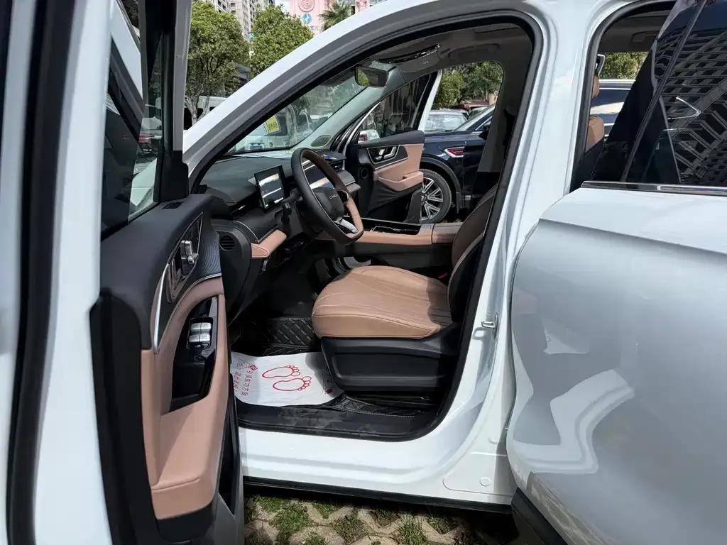 Chery Tiggo 8L — фото 4