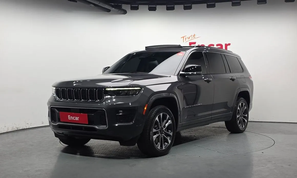 Jeep Cherokee — фото 1