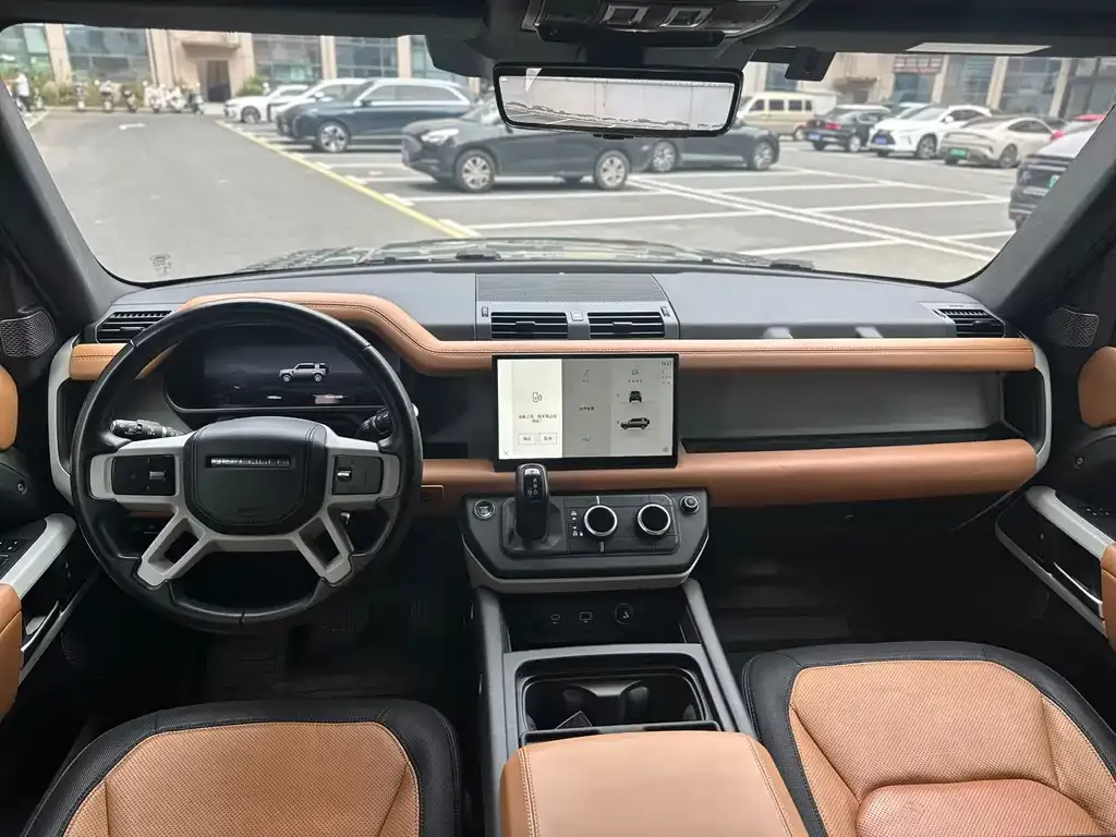 Land Rover Defender — фото 7