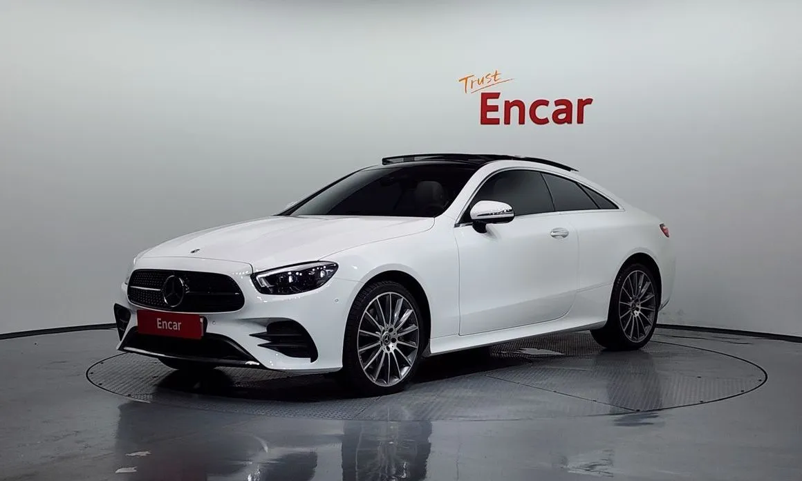 Mercedes-Benz E-Class — фото 1