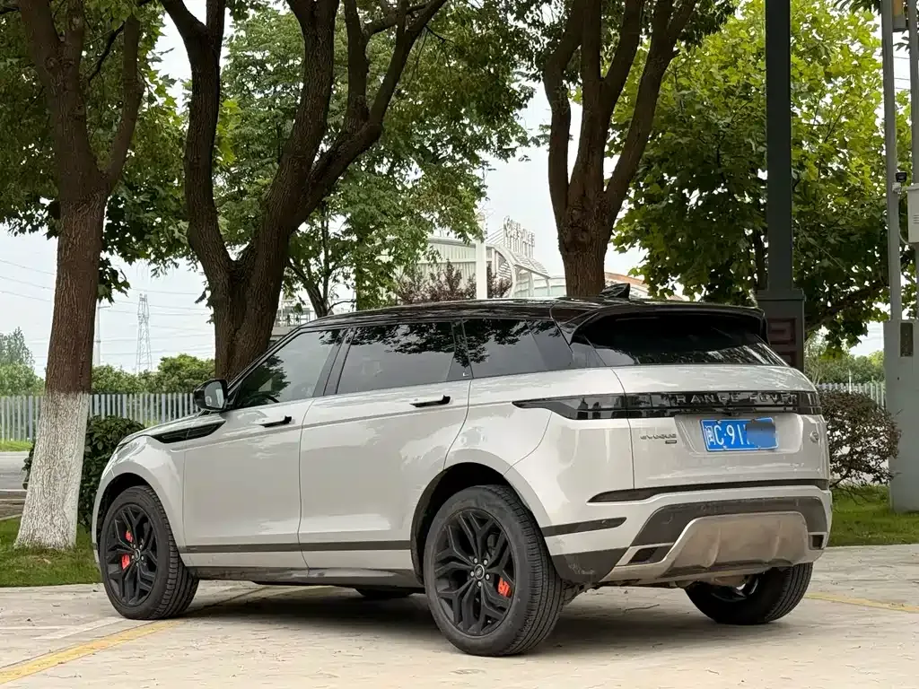 Land Rover Evoque — фото 6