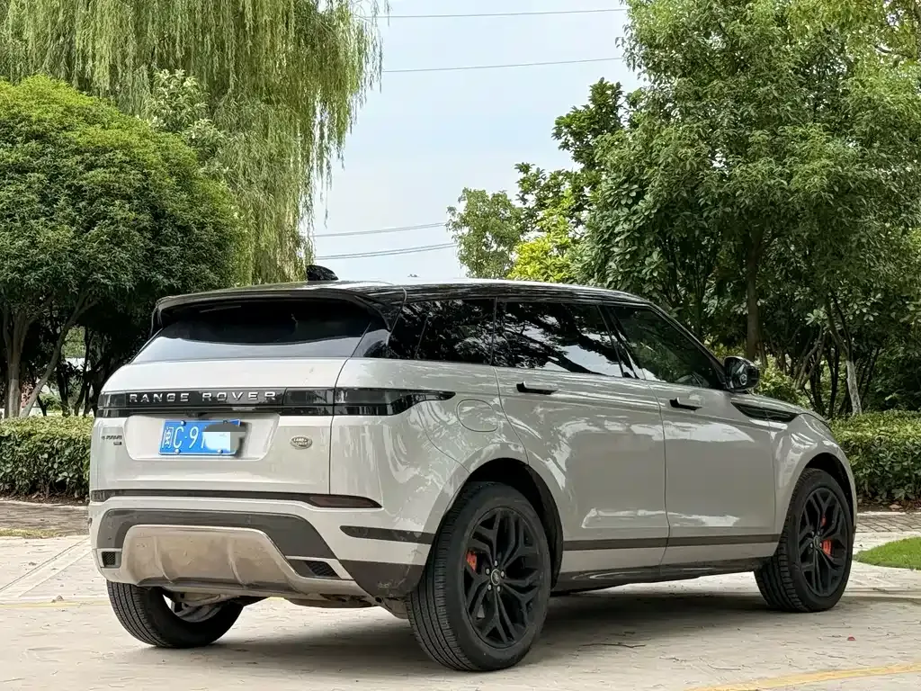 Land Rover Evoque — фото 9
