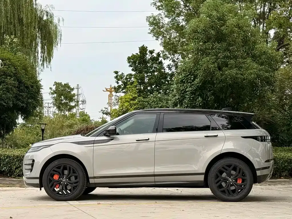 Land Rover Evoque — фото 5