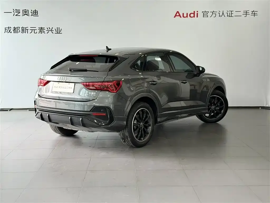 Audi Q3 Sportback — фото 6